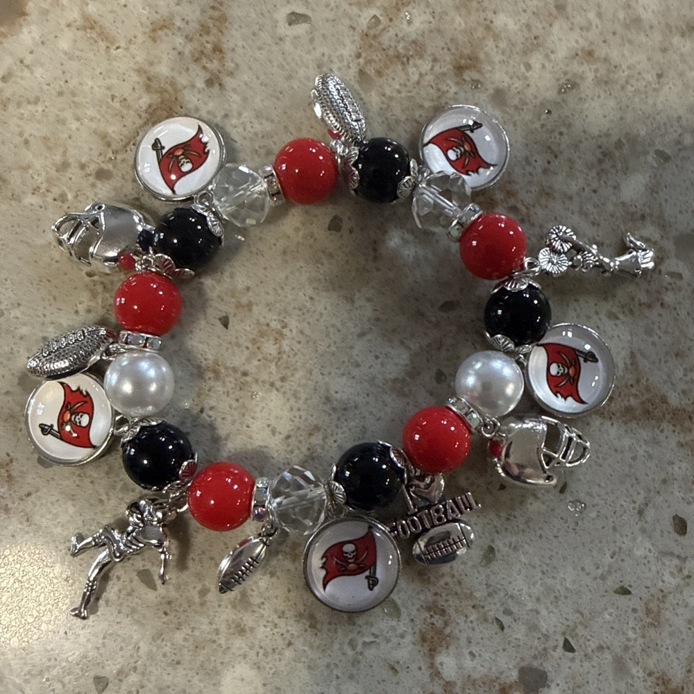 Tampa Bay Buccaneers NFL Adjustable‎ Charm Bracelet